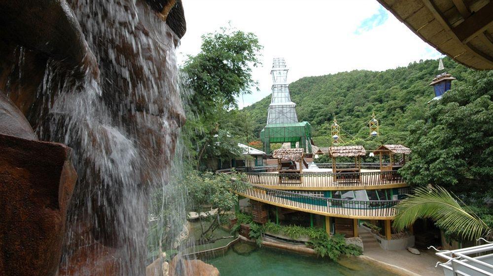 Huarn Jana' Boutique Hotel Hang Dong Luaran gambar